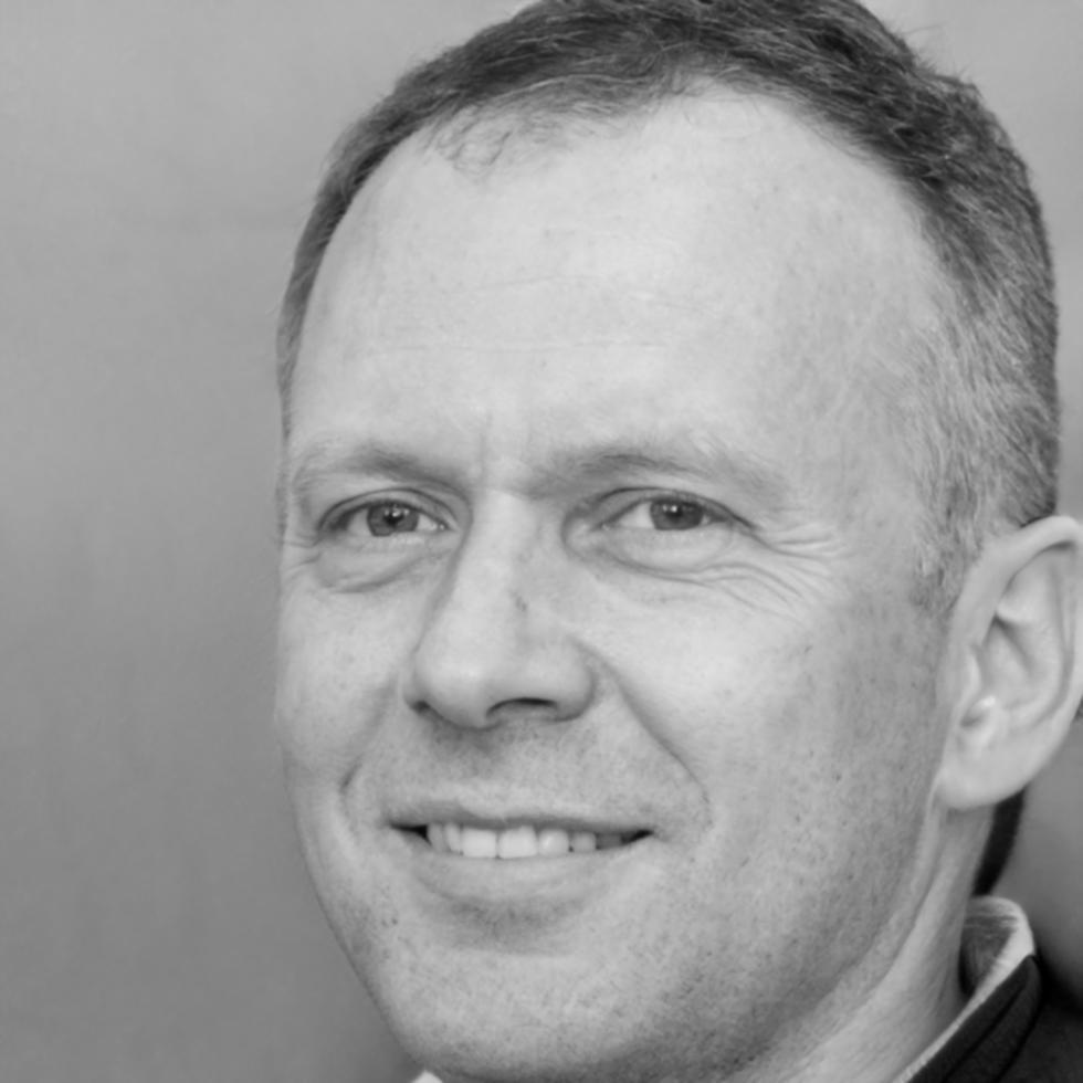 Radu Petrașcu, Specialist Principal Educație Financiară